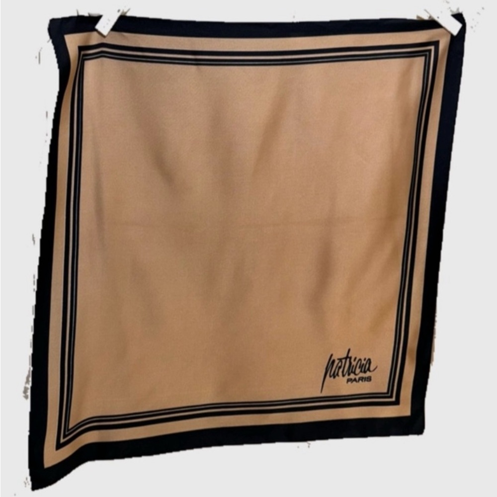 Vintage Patricia Paris Scarf (20”x20”)